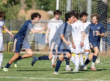 Thumbnail 1 in Mullen vs Centaurus photogallery.