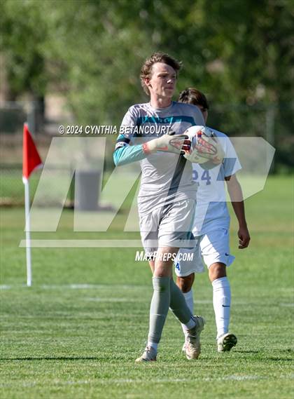 Thumbnail 3 in Mullen vs Centaurus photogallery.