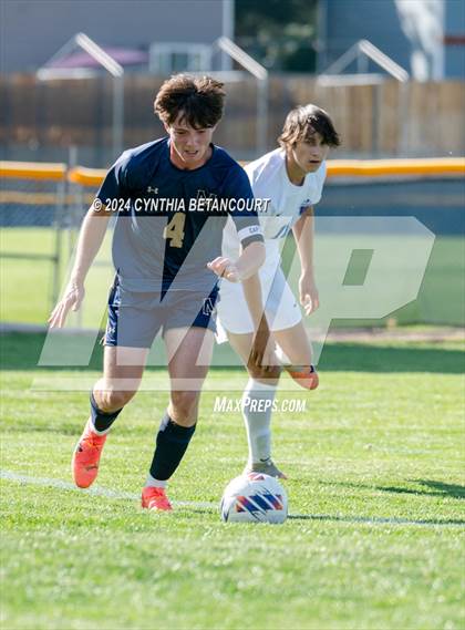 Thumbnail 1 in Mullen vs Centaurus photogallery.