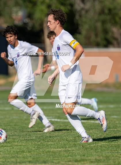 Thumbnail 1 in Mullen vs Centaurus photogallery.