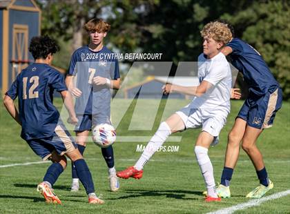 Thumbnail 1 in Mullen vs Centaurus photogallery.