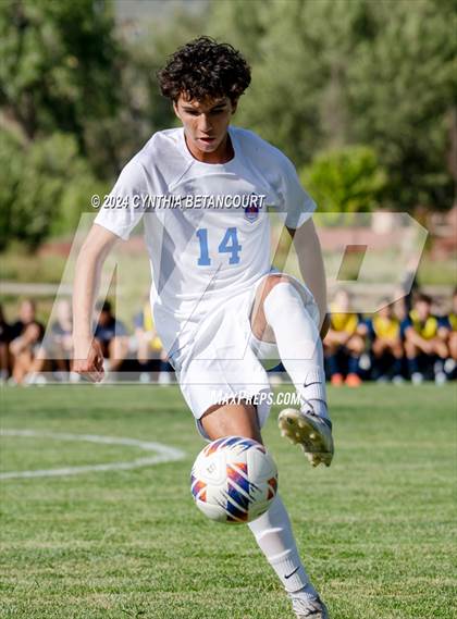 Thumbnail 1 in Mullen vs Centaurus photogallery.