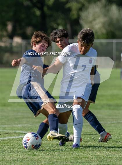 Thumbnail 3 in Mullen vs Centaurus photogallery.