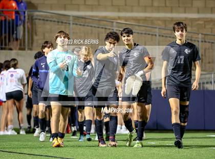 Thumbnail 1 in Grand Oaks vs Eisenhower (UIL6A RegionII Bi-district playoffs) photogallery.