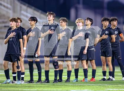 Thumbnail 1 in Grand Oaks vs Eisenhower (UIL6A RegionII Bi-district playoffs) photogallery.
