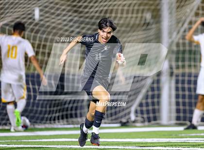 Thumbnail 1 in Grand Oaks vs Eisenhower (UIL6A RegionII Bi-district playoffs) photogallery.