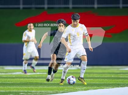 Thumbnail 1 in Grand Oaks vs Eisenhower (UIL6A RegionII Bi-district playoffs) photogallery.