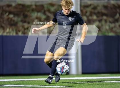 Thumbnail 1 in Grand Oaks vs Eisenhower (UIL6A RegionII Bi-district playoffs) photogallery.
