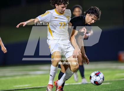 Thumbnail 2 in Grand Oaks vs Eisenhower (UIL6A RegionII Bi-district playoffs) photogallery.