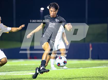 Thumbnail 1 in Grand Oaks vs Eisenhower (UIL6A RegionII Bi-district playoffs) photogallery.