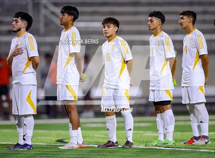 Thumbnail 1 in Grand Oaks vs Eisenhower (UIL6A RegionII Bi-district playoffs) photogallery.