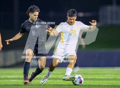 Thumbnail 3 in Grand Oaks vs Eisenhower (UIL6A RegionII Bi-district playoffs) photogallery.