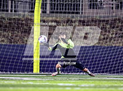 Thumbnail 2 in Grand Oaks vs Eisenhower (UIL6A RegionII Bi-district playoffs) photogallery.