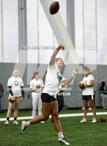 Thumbnail 2 in Jaguars QB Skills Challenge photogallery.