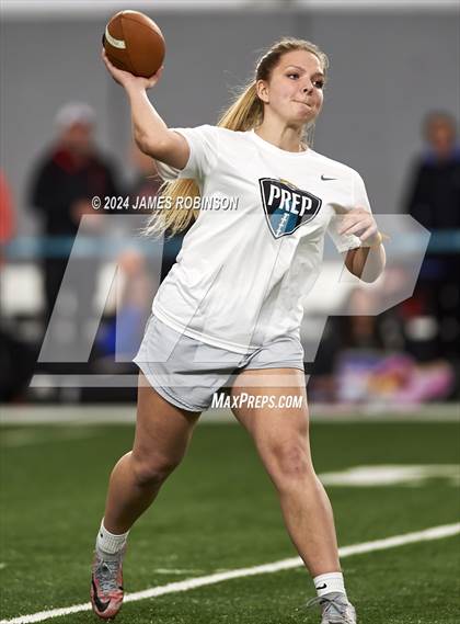 Thumbnail 3 in Jaguars QB Skills Challenge photogallery.