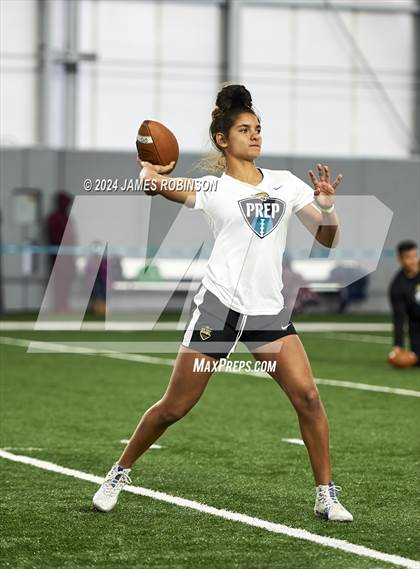 Thumbnail 2 in Jaguars QB Skills Challenge photogallery.