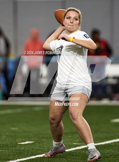 Thumbnail 3 in Jaguars QB Skills Challenge photogallery.