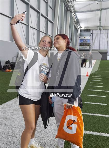 Thumbnail 2 in Jaguars QB Skills Challenge photogallery.