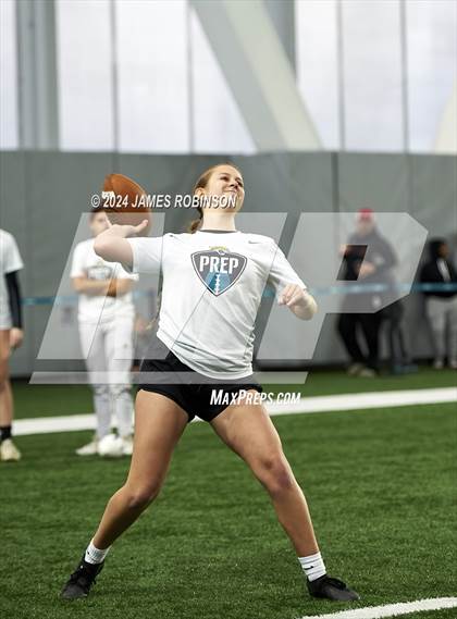 Thumbnail 3 in Jaguars QB Skills Challenge photogallery.