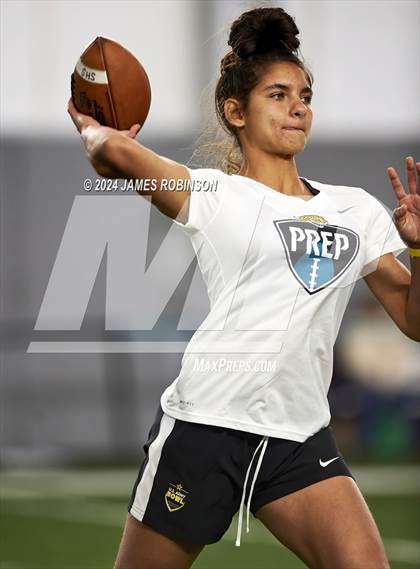 Thumbnail 2 in Jaguars QB Skills Challenge photogallery.