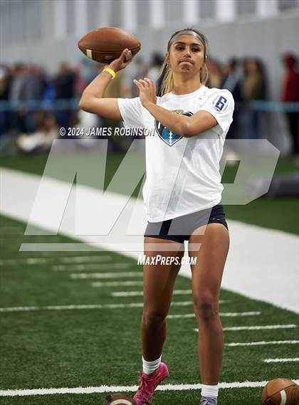 Thumbnail 2 in Jaguars QB Skills Challenge photogallery.