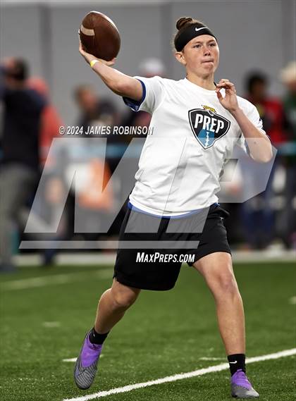 Thumbnail 1 in Jaguars QB Skills Challenge photogallery.