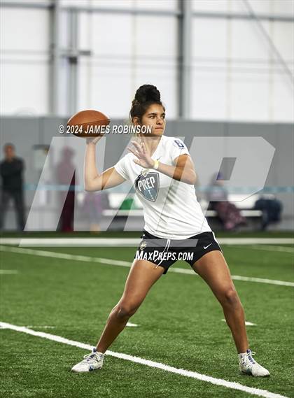 Thumbnail 1 in Jaguars QB Skills Challenge photogallery.