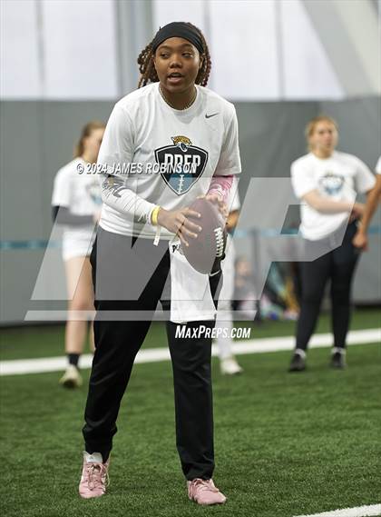 Thumbnail 1 in Jaguars QB Skills Challenge photogallery.
