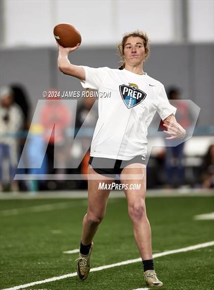 Thumbnail 1 in Jaguars QB Skills Challenge photogallery.