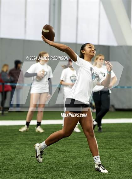 Thumbnail 1 in Jaguars QB Skills Challenge photogallery.