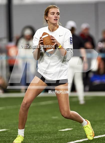 Thumbnail 3 in Jaguars QB Skills Challenge photogallery.