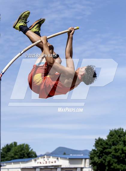 Thumbnail 1 in CIF NS Division 2 Finals (Pole Vault) photogallery.