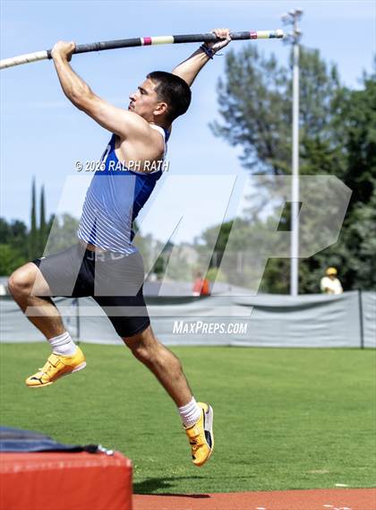 Thumbnail 1 in CIF NS Division 2 Finals (Pole Vault) photogallery.