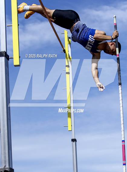 Thumbnail 1 in CIF NS Division 2 Finals (Pole Vault) photogallery.