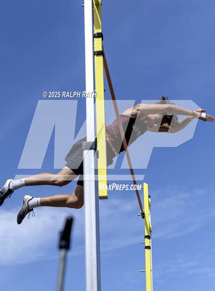 Thumbnail 1 in CIF NS Division 2 Finals (Pole Vault) photogallery.