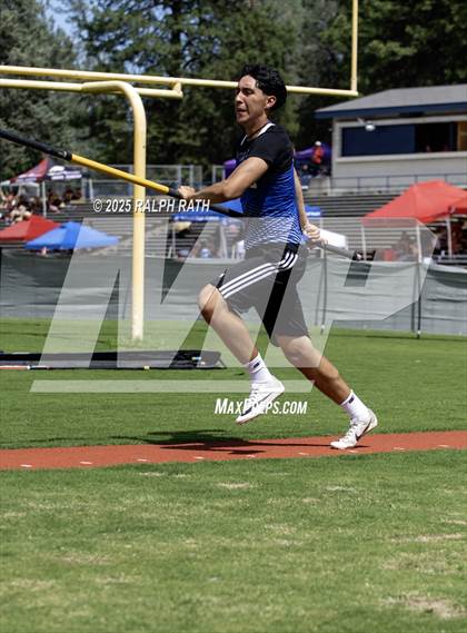 Thumbnail 2 in CIF NS Division 2 Finals (Pole Vault) photogallery.