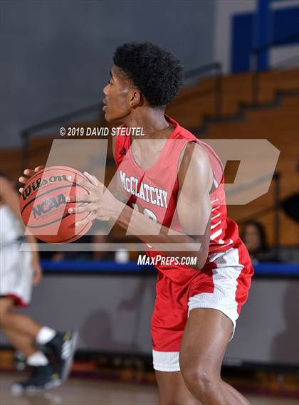Thumbnail 3 in McClatchy vs. Fairfield (Stan Harms Classic) photogallery.