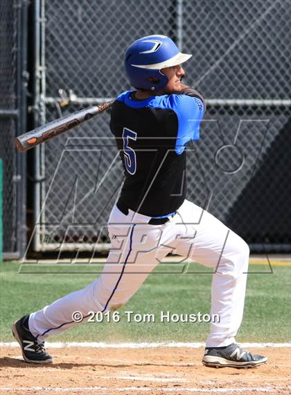 Thumbnail 2 in Northview vs Diamond Ranch photogallery.