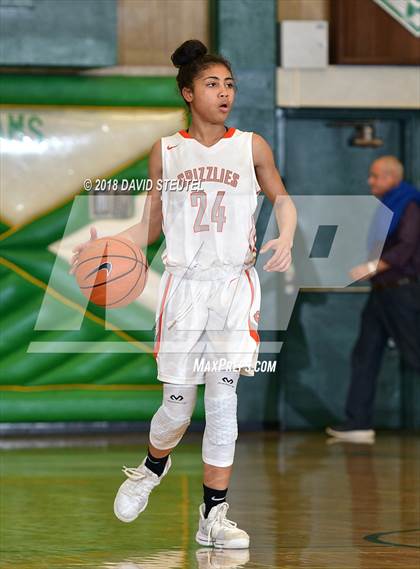 Thumbnail 2 in Mission Hills vs. Central (St. Mary's Stockton MLK Showcase) photogallery.