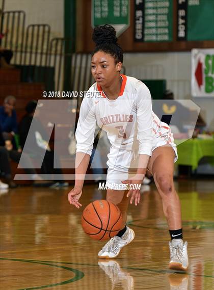 Thumbnail 1 in Mission Hills vs. Central (St. Mary's Stockton MLK Showcase) photogallery.