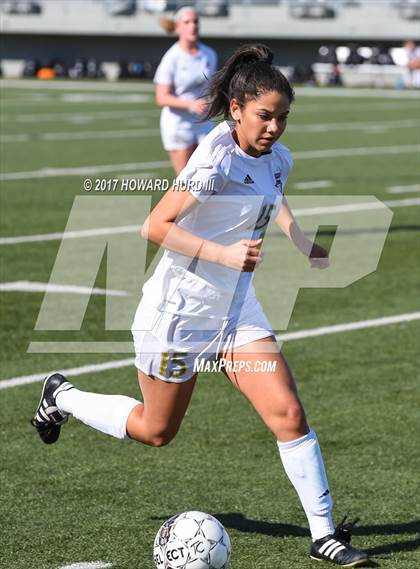 Thumbnail 1 in Timber Creek vs. Nimitz (Jonny Baggett Memorial Kickoff Classic) photogallery.