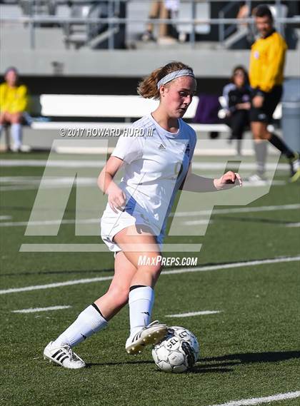 Thumbnail 3 in Timber Creek vs. Nimitz (Jonny Baggett Memorial Kickoff Classic) photogallery.