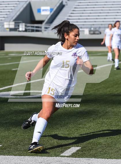 Thumbnail 2 in Timber Creek vs. Nimitz (Jonny Baggett Memorial Kickoff Classic) photogallery.