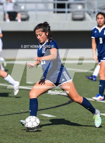 Thumbnail 2 in Timber Creek vs. Nimitz (Jonny Baggett Memorial Kickoff Classic) photogallery.