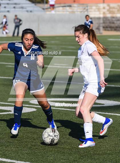 Thumbnail 1 in Timber Creek vs. Nimitz (Jonny Baggett Memorial Kickoff Classic) photogallery.