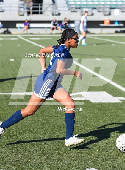 Thumbnail 2 in Timber Creek vs. Nimitz (Jonny Baggett Memorial Kickoff Classic) photogallery.