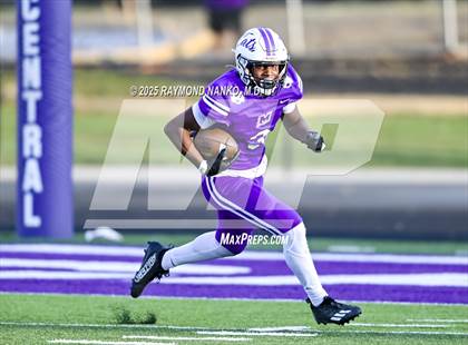 Thumbnail 2 in Yorktown @ Muncie Central photogallery.