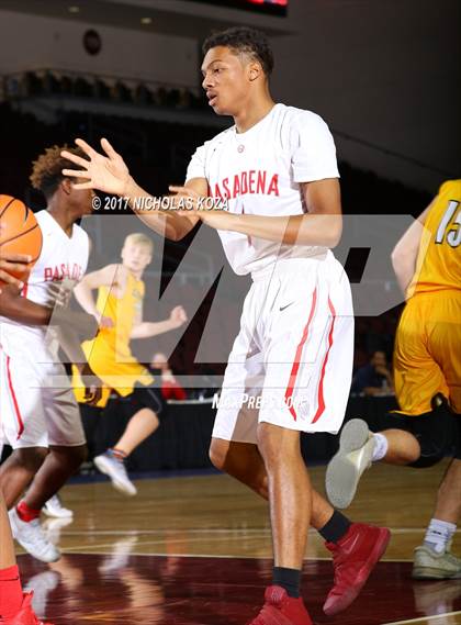 Thumbnail 1 in Clark vs. Pasadena (Tarkanian Classic) photogallery.