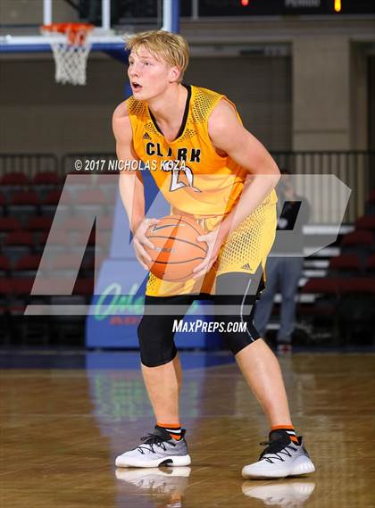 Thumbnail 2 in Clark vs. Pasadena (Tarkanian Classic) photogallery.