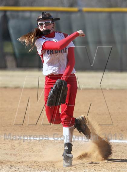 Thumbnail 2 in Chapel Hill vs. Sabine photogallery.